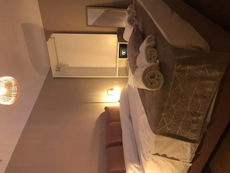Residenza Del Castillo Bed & Breakfast Palermo